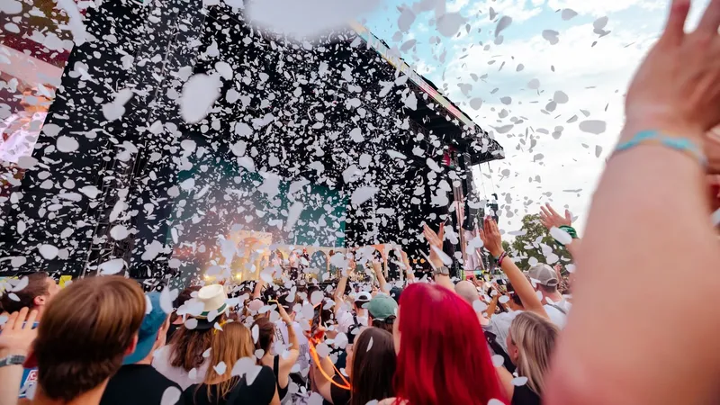 CampusFM_Juicy Beats